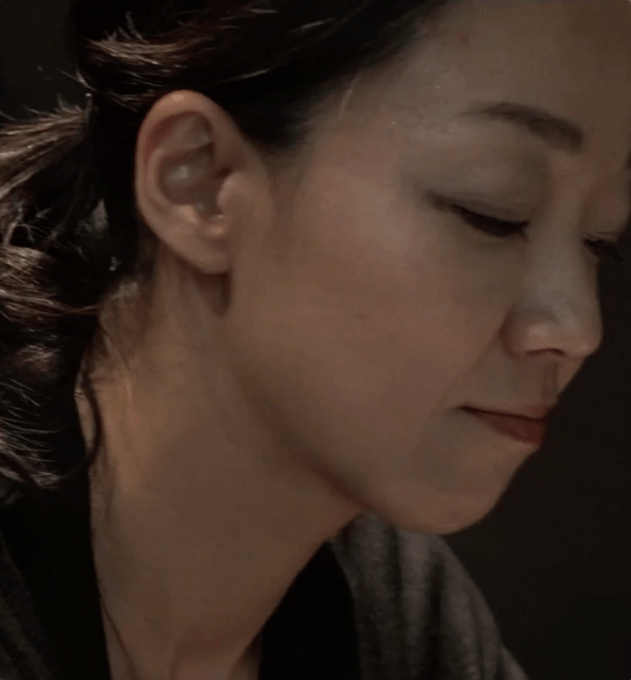 Шиацу при кожному розчісуванні: як гребінець підтримує японську технологію точкового масажу Шиацу при кожному розчісуванні: як гребінець підтримує японську технологію точкового масажу